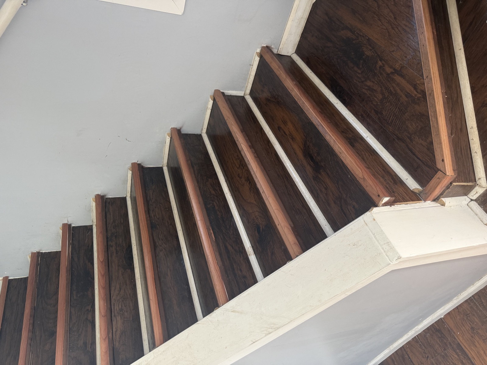Staircase after a VeraLyn Cleaning visit